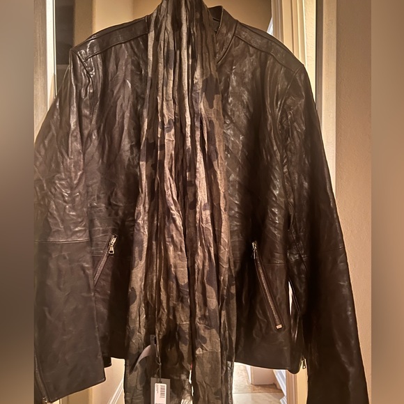 Brand new men’s camo scarf - Picture 1 of 4